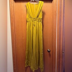 Lush Olive Green Sleeveless Jumpsuit with Drawstring Waist